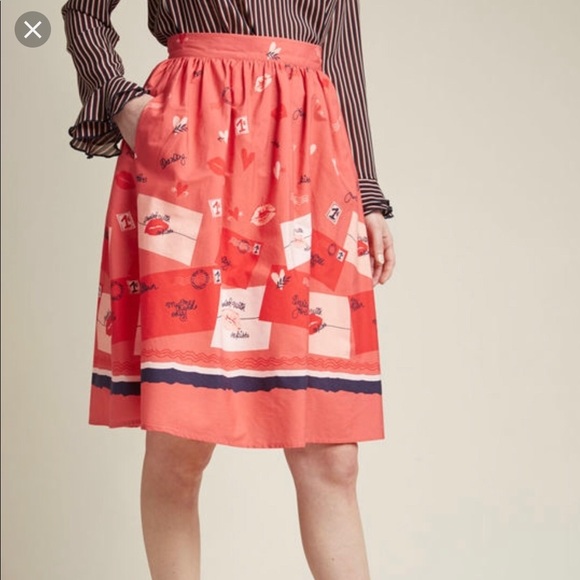 Modcloth Dresses & Skirts - Modcloth Charming Cotton Skirt in Love Letters LG